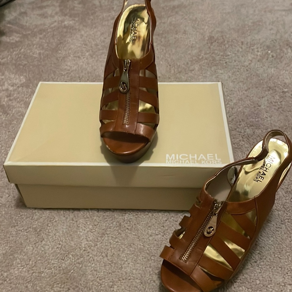 Michael Kors platform heels sandal shoes